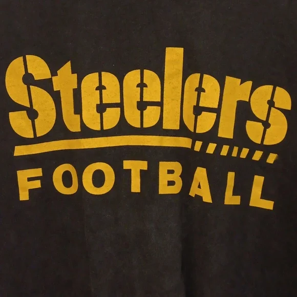 Steelers Football Black T-Shirt - Picture 8 of 8
